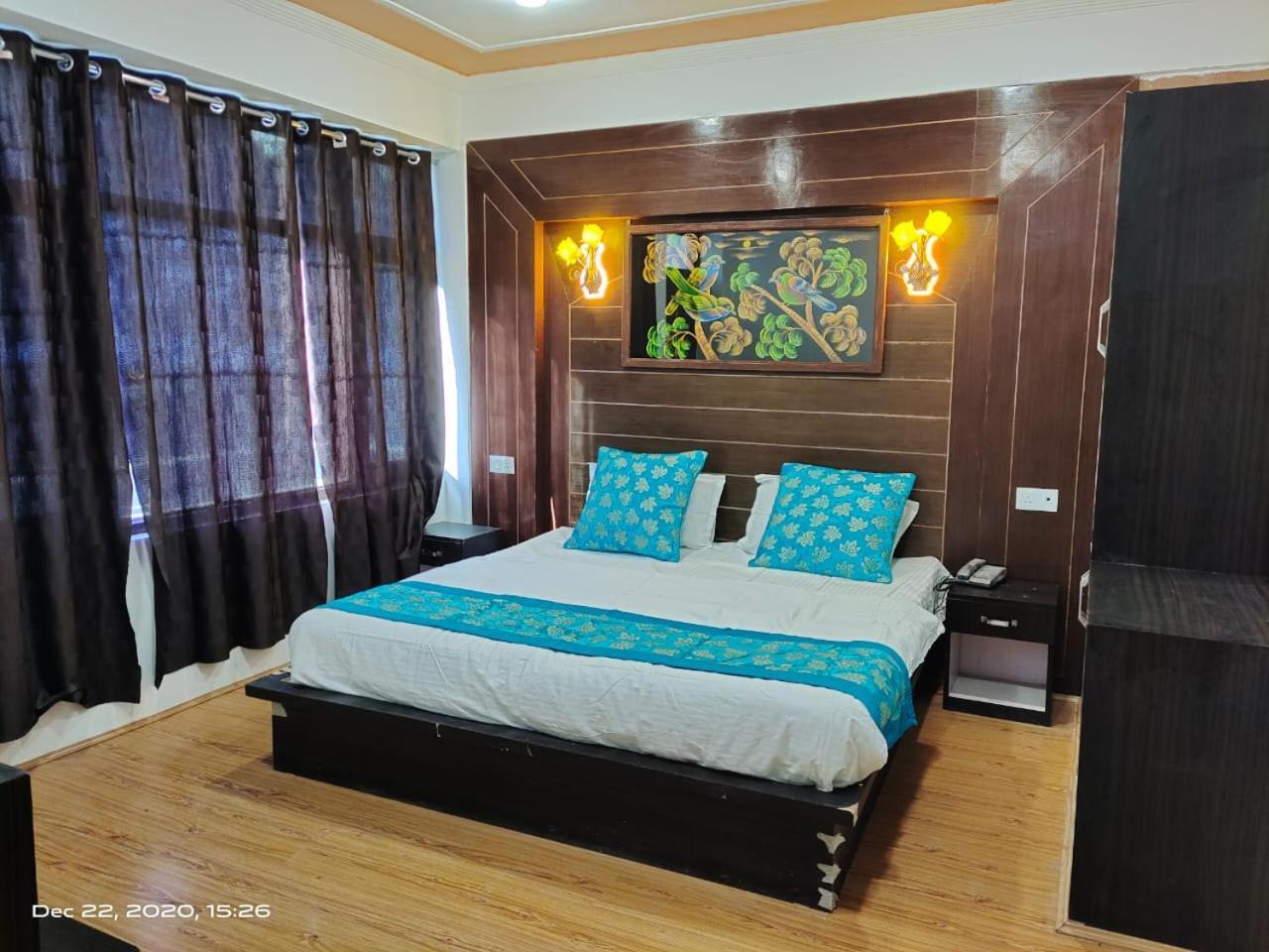 Hotel D Indian Kargil Exterior photo
